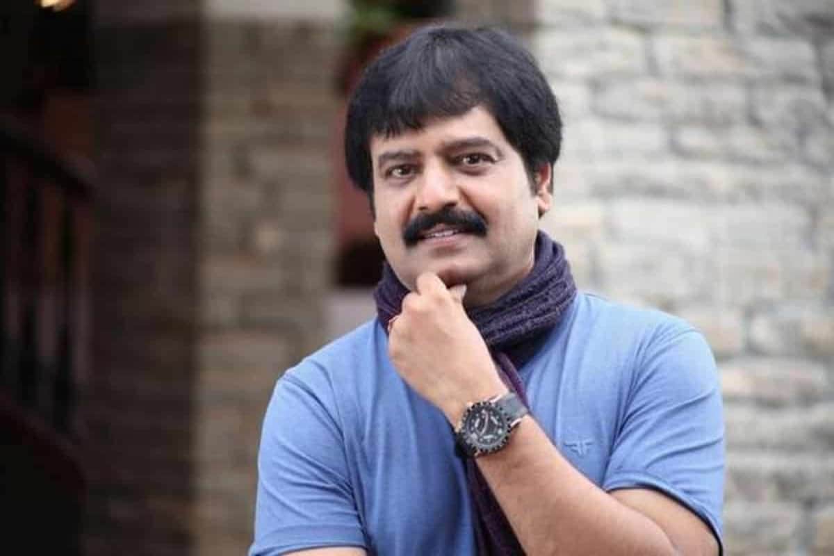 Vivek Oberoi Confirms that he is not admitted in Hospital, Says 'It is rumour'