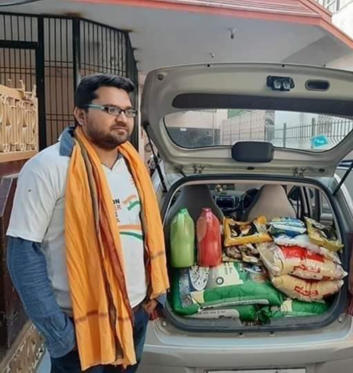 roti bank owner died due to corona in varanasi