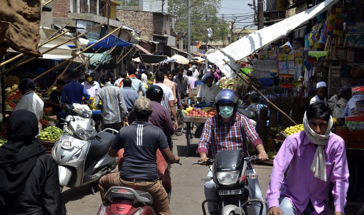 Lockdown: Today fruit, milk and vegetable shops will open in two shifts