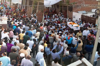 Martyr Subedar Virendra Kumar  last ride joins by mass in Meerut