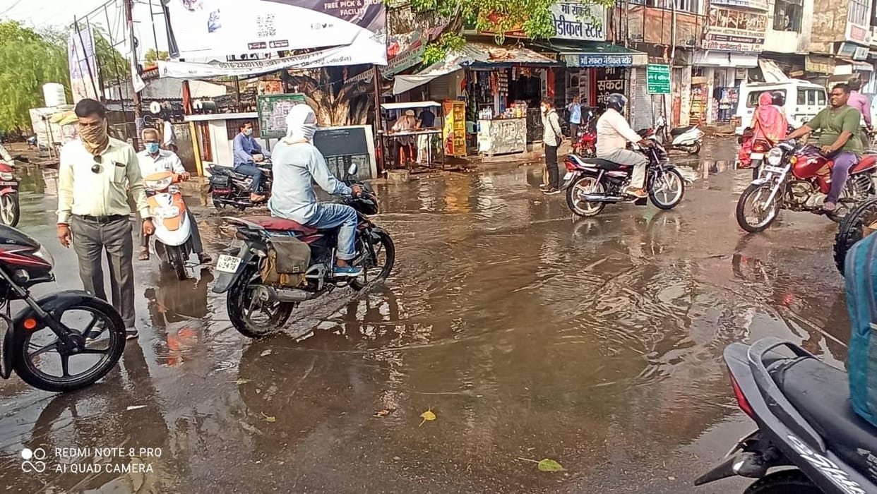 Broken wires and waterlogging from thunderstorms