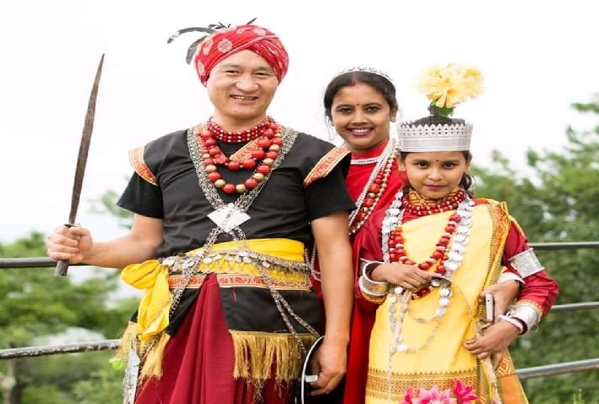 Indian Khasi tribe matrilineal rituals