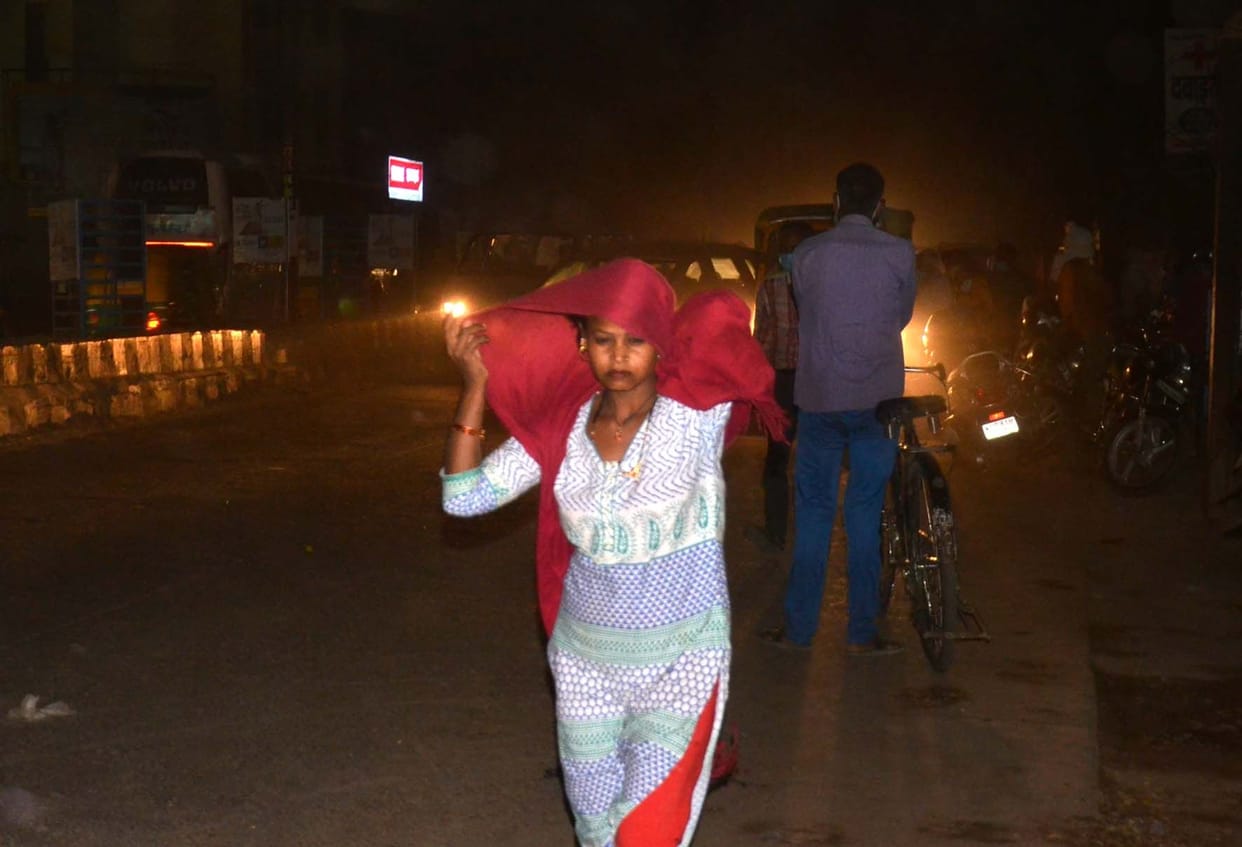 City's electricity cur due to thunderstrome
