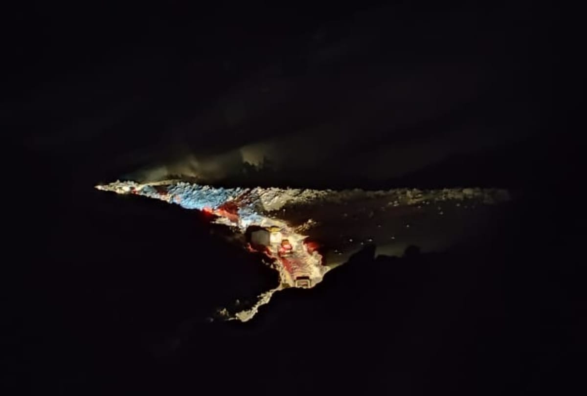 Himachal News: 14 hours rescue operation BRO and lahaul spiti police rescue 747 tourists and other passengers stranded in Baralacha pass after manali leh highway closed on 4 April after heavy snowfall