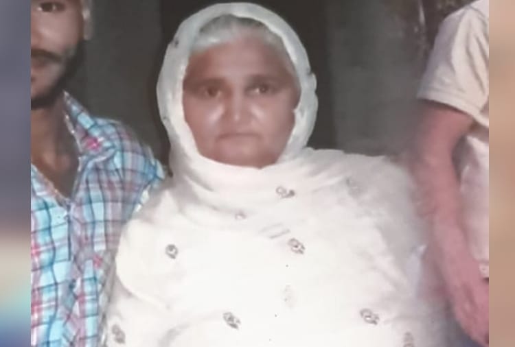 A Woman Commits Suicide after giving Poison to Her Mother and Brother at Ludhiana of Punjab 