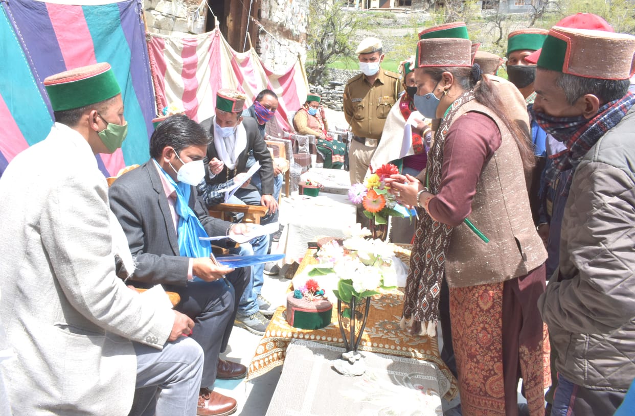 Drug and rigor are also necessary to avoid corona epidemic: DC, rampur bushar news