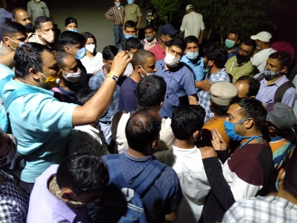 uttarakhand news : upnl worker cm house march today in dehradun