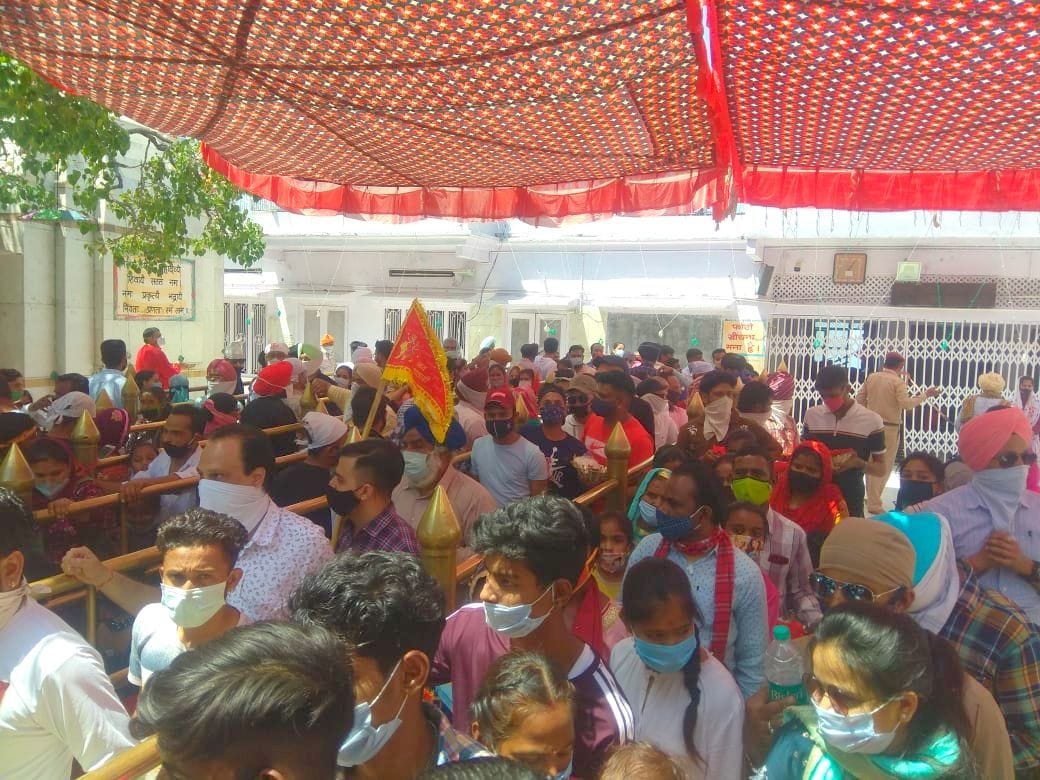 chaiter nevrater in naina devi temple