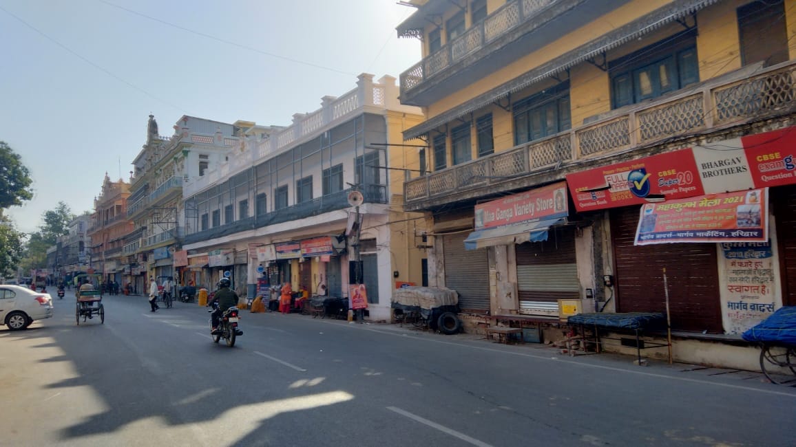 coronavirus curfew in uttarakhand latest news : empty roads, closed shops reminds last year lockdown, photos