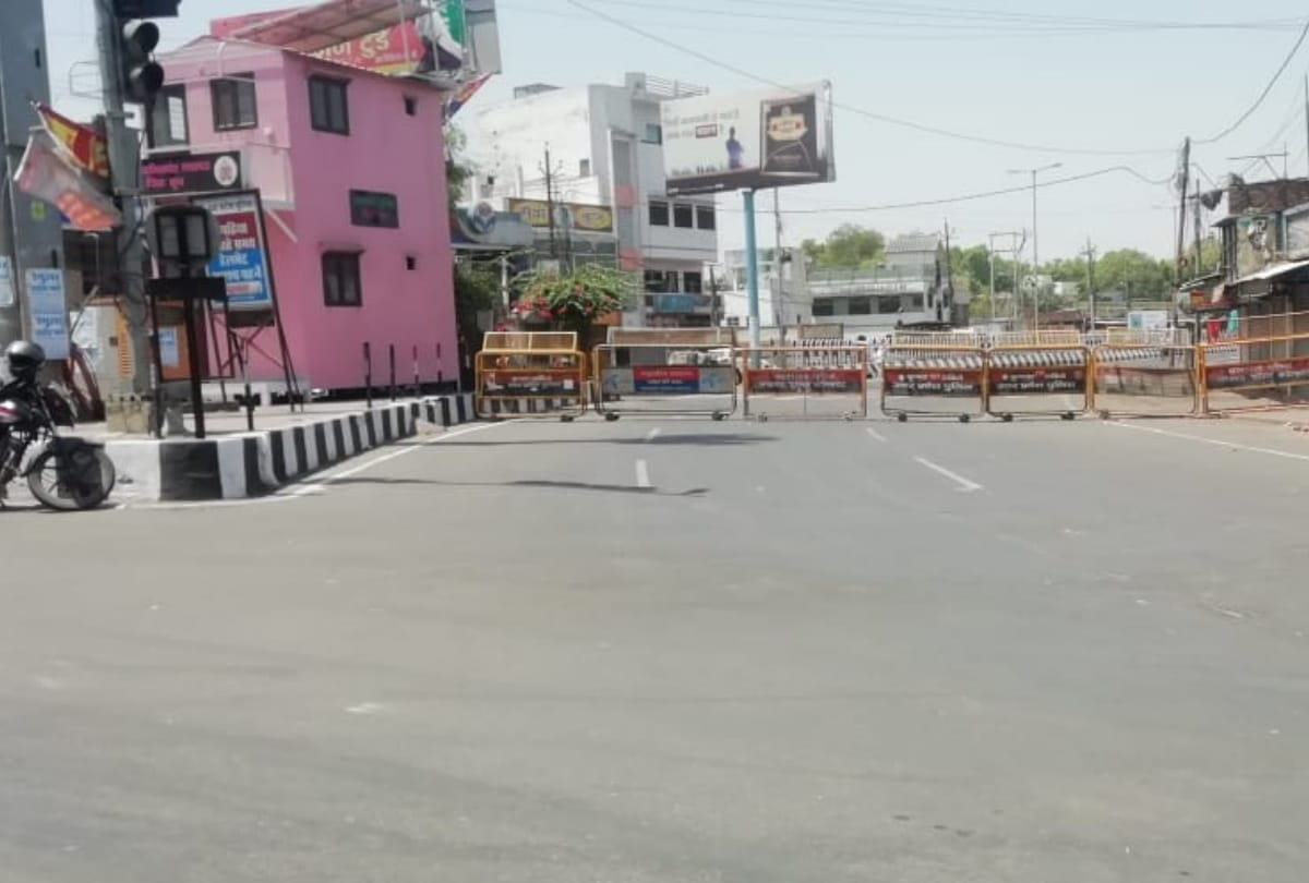 Corona curfew continue for 35 hours in Uttar Pradesh.