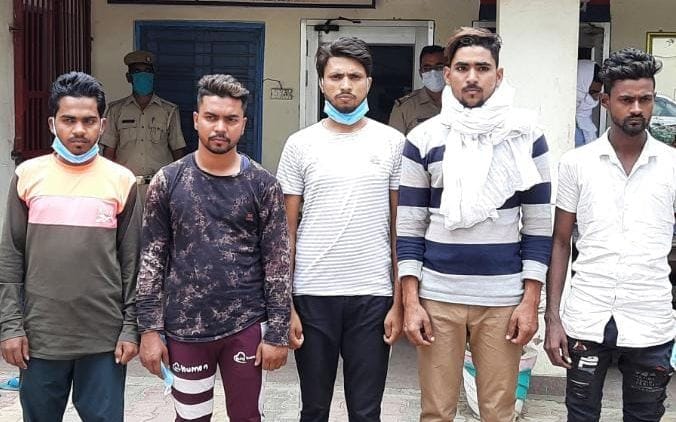 Seven accused arrested for raising slogans of Pakistan