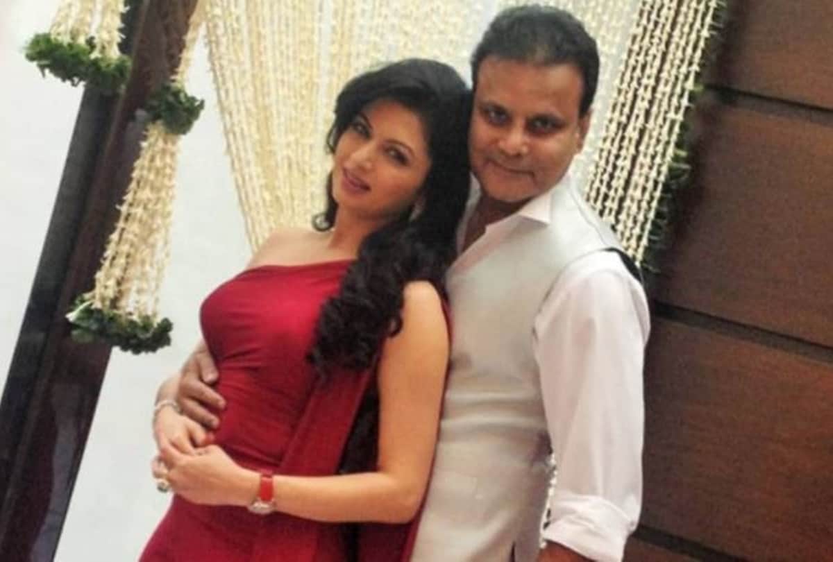Bollywood stars who fought family and society to get married to their love