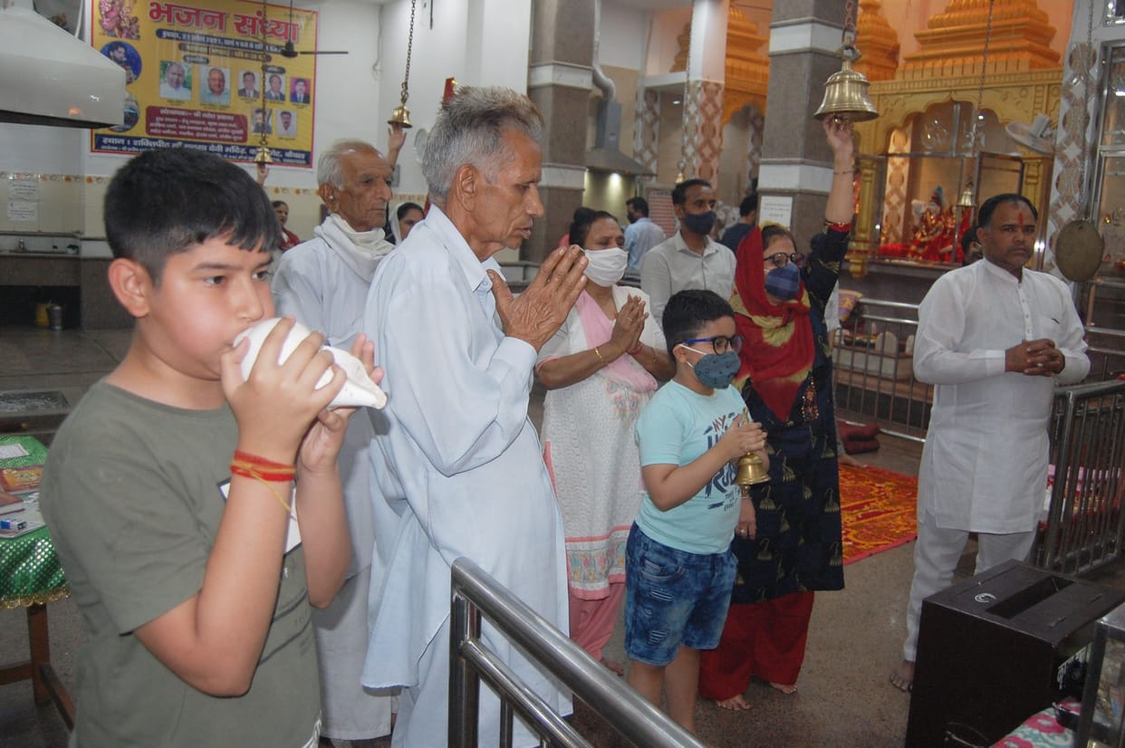 The temple reverberated with Skandamata's shouts on the fifth day