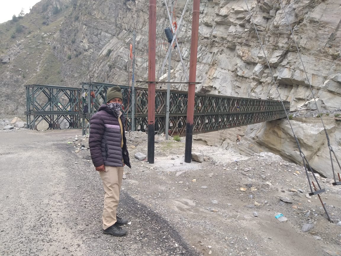 Travelers will move through Urani via Choling