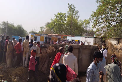 UP Panchayat Election 2021 Live Updates: Voting, Panchayat chunav live update in hindi