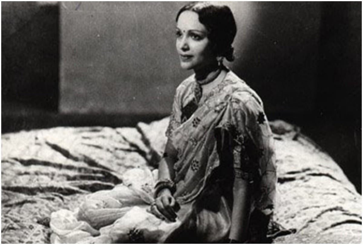 Devika Rani Was Beaten By Husband Himanshu Rai And Her Four Minute Kissing Scene Record