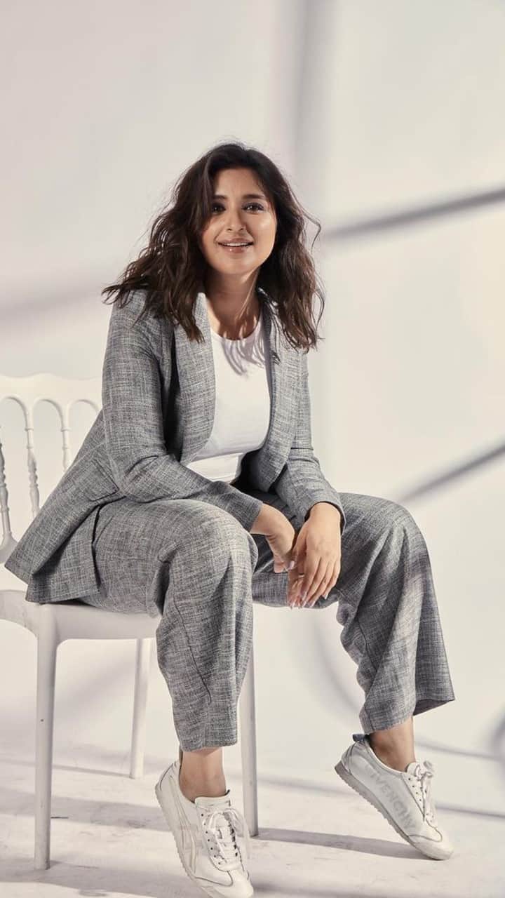 Bollywood Actress Parineeti Chopra choose Imtiaz Ali's Chamkila and left Ranbir Kapoor Animal