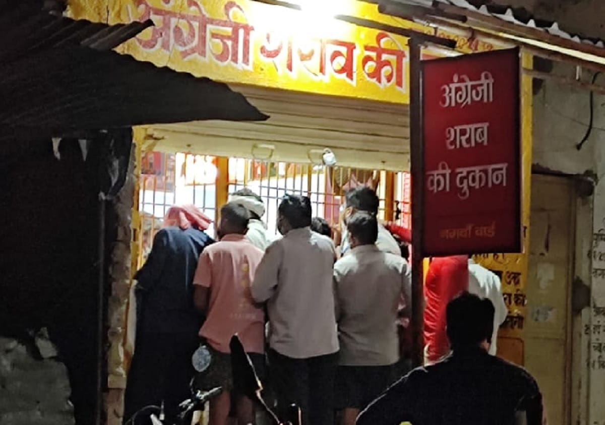 Liquor shops will now be monitored by CCTV