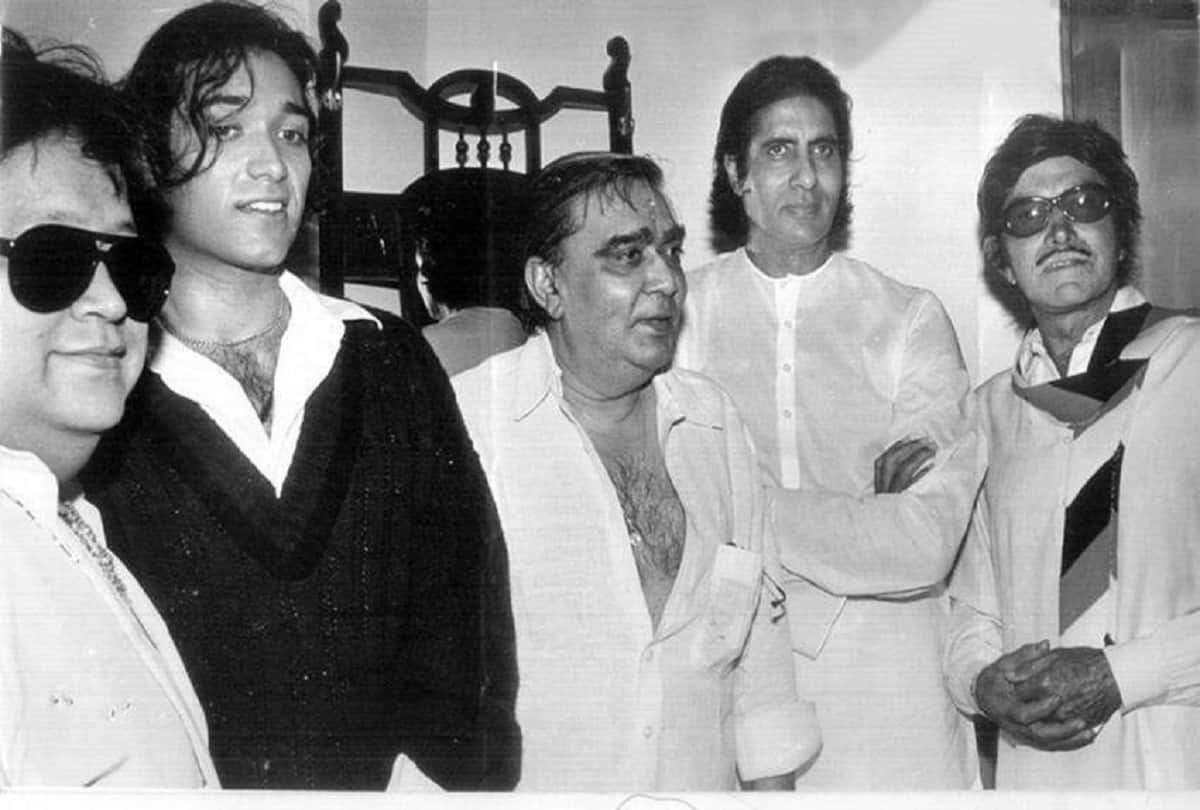 Rajkumar made fun of Amitabh Bachchan's fabulous dress at Raj Kapoor's party