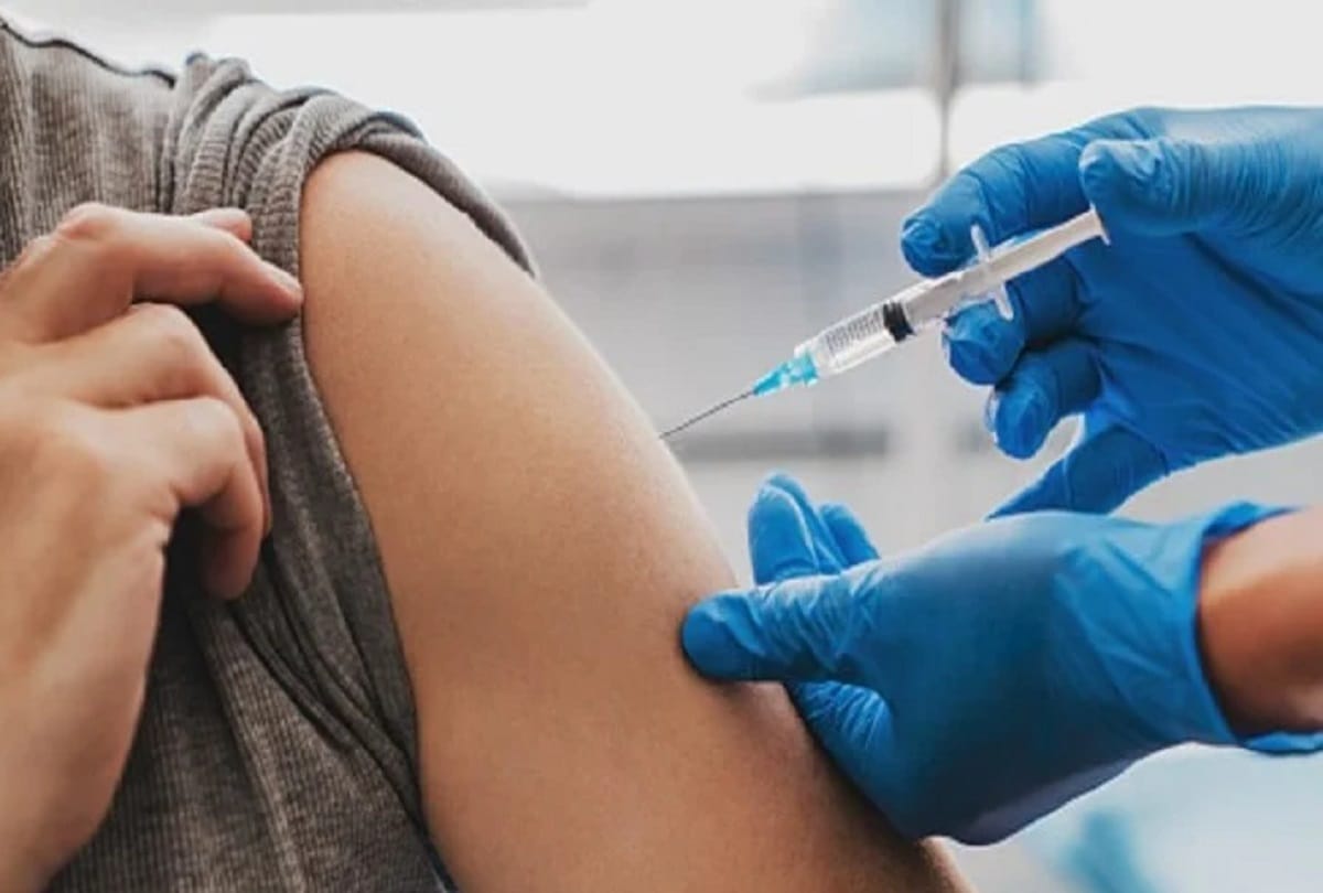 difference between antibodies made after infection and vaccination