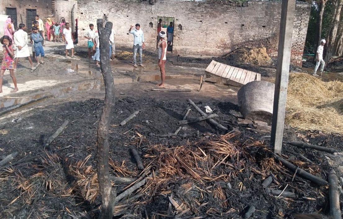 Seven houses gutted, four cattle burnt alive