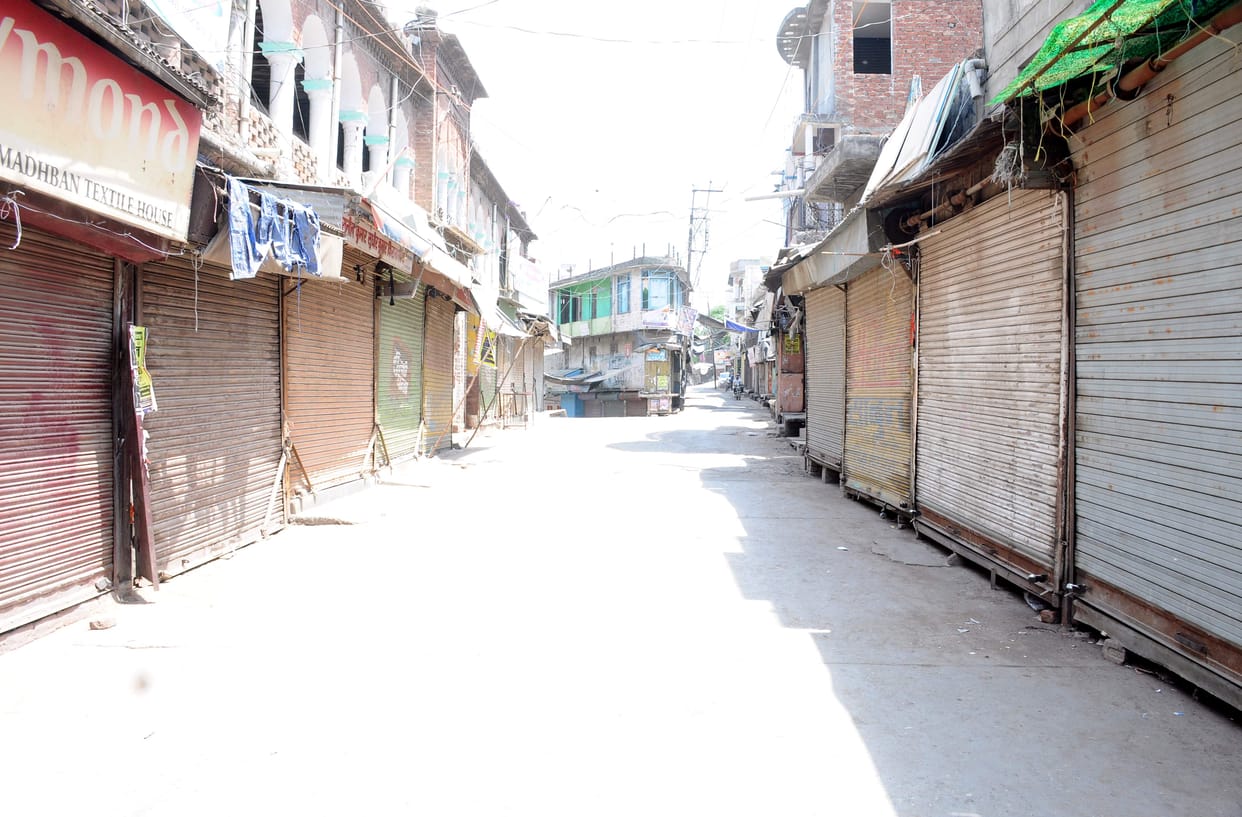 lockdown in sambhal