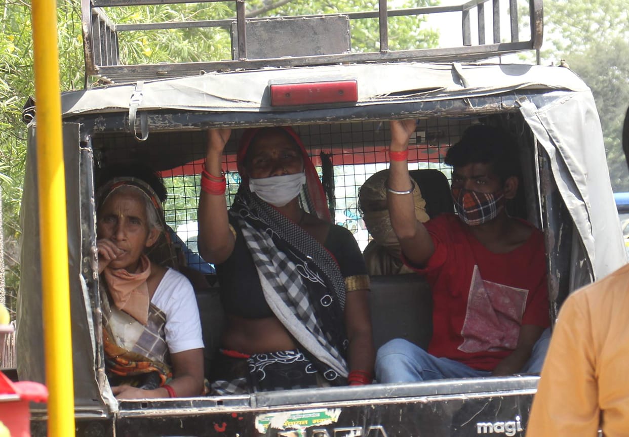 Forget travel guide line of Kovid-19 in the hustle and bustle of passenger journey