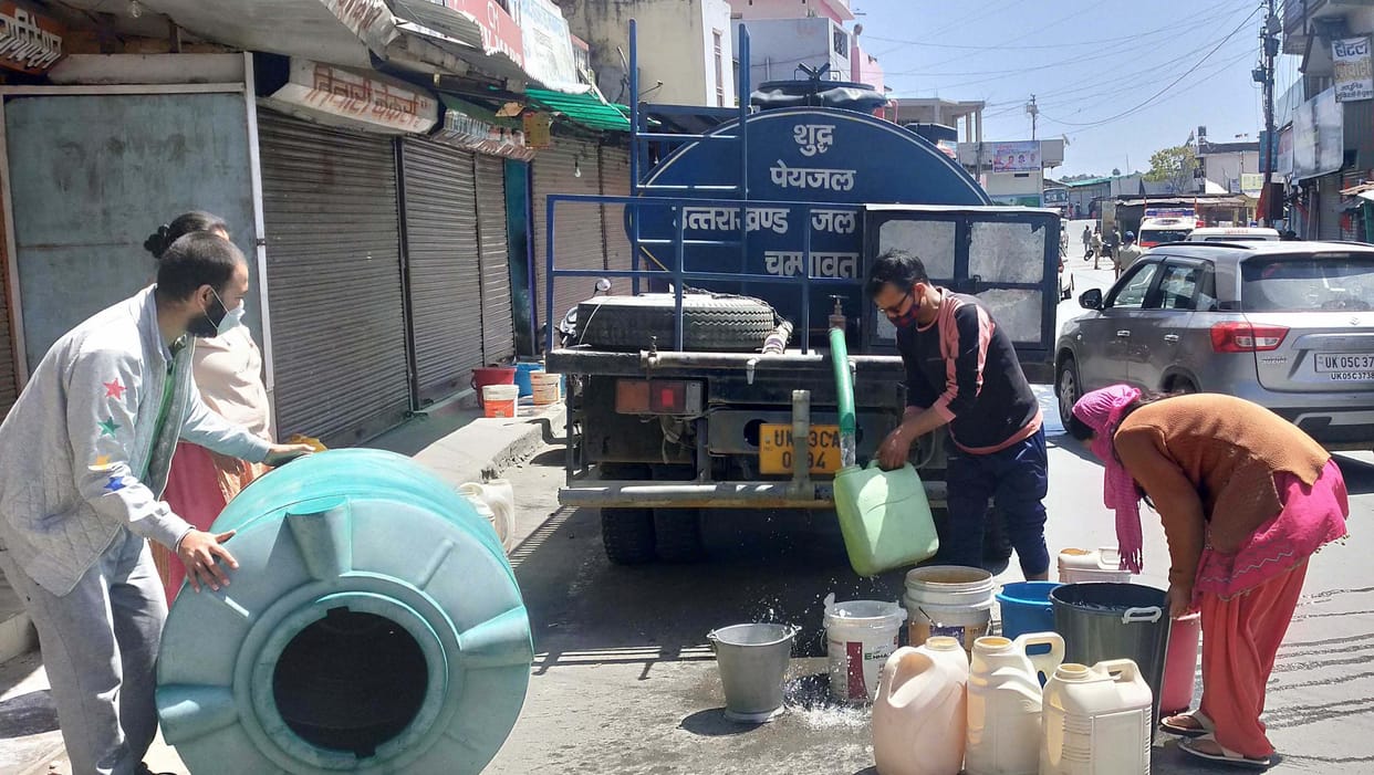 Dried water sources, water getting drop by drop, tankers becoming support