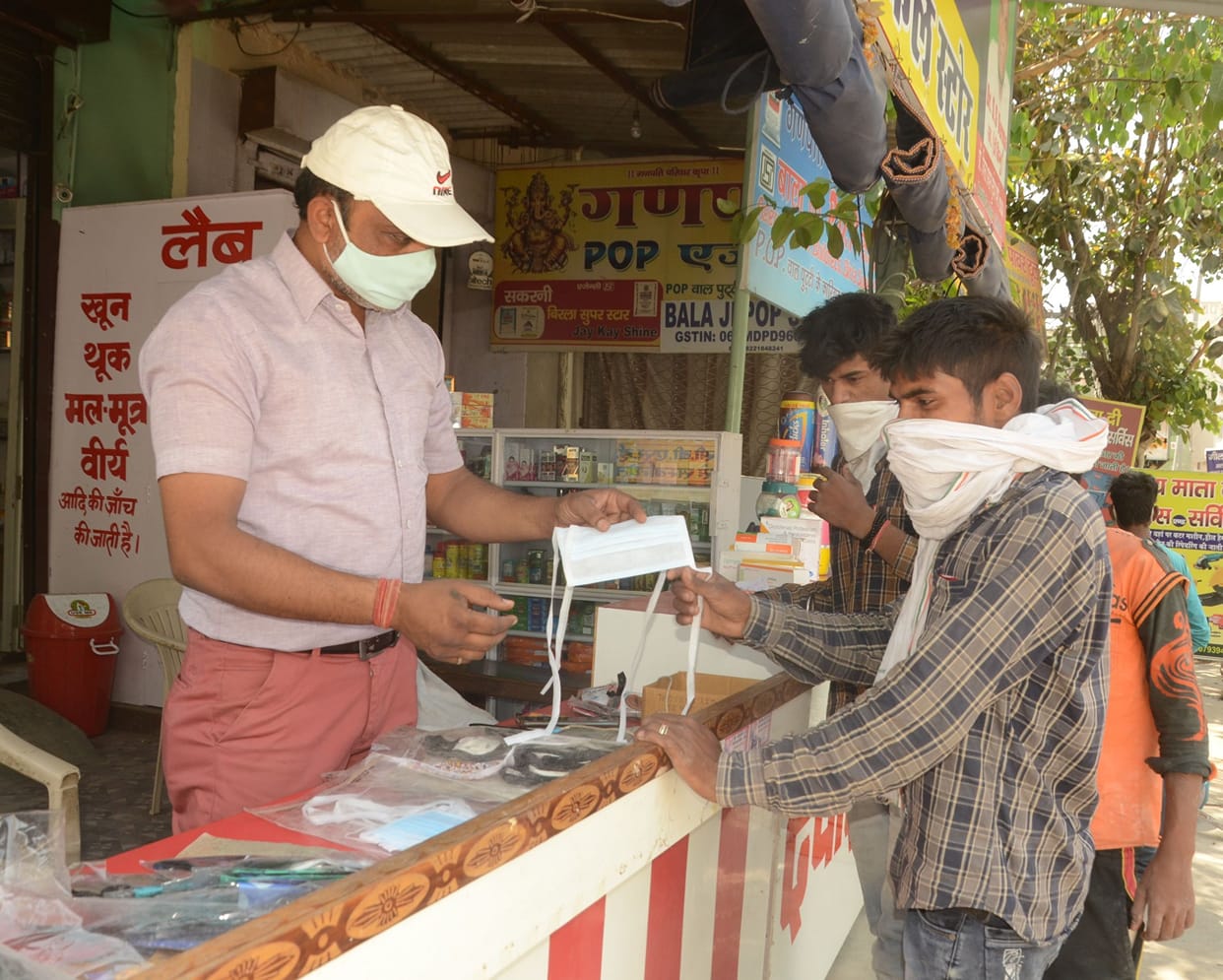 The demand for sanitizer doubled in 20 days, so the mask increased fourfold