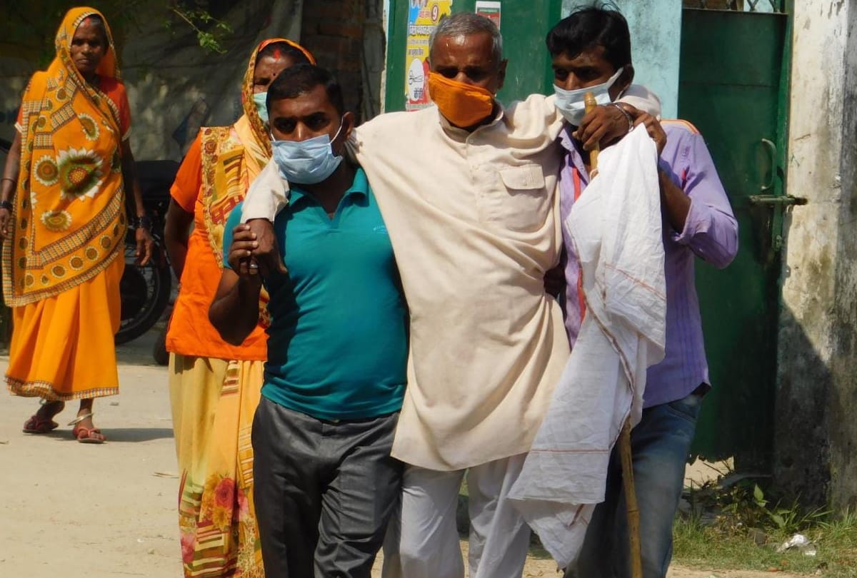 up panchayat chunav 2021 maharajganj election side story and latest photos