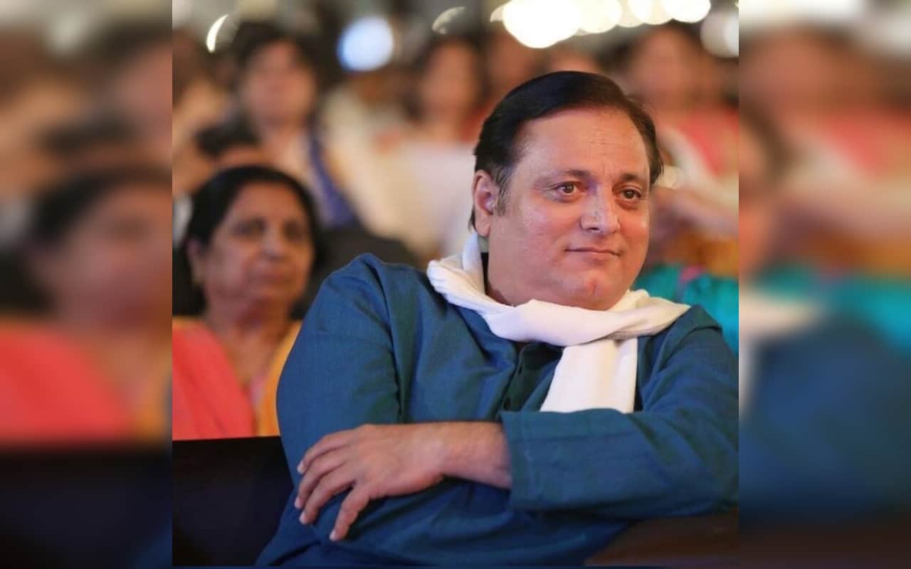 manoj joshi trolled on his communal statement on twitter behind name of corona he targeted specific Community