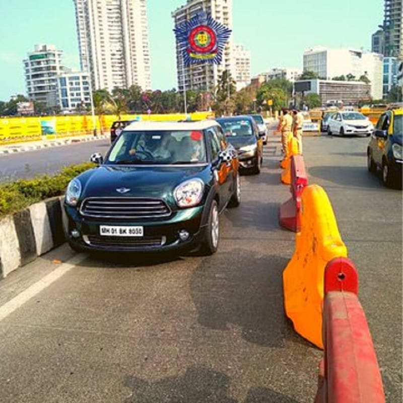 coronavirus mumbai colour coded sticker on mumbai vehicles allowed on roads know about everything colour coded stickers mumbai police mumbai covid travel guidelines coronavirus mumbai guidelines mumbai covid travel restrictions