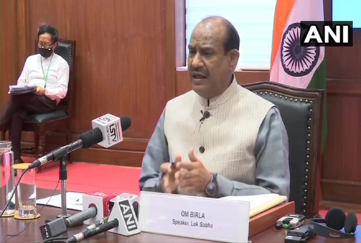 Lok sabha speaker om birla says Need to work collectively on war footing to prevent coronavirus