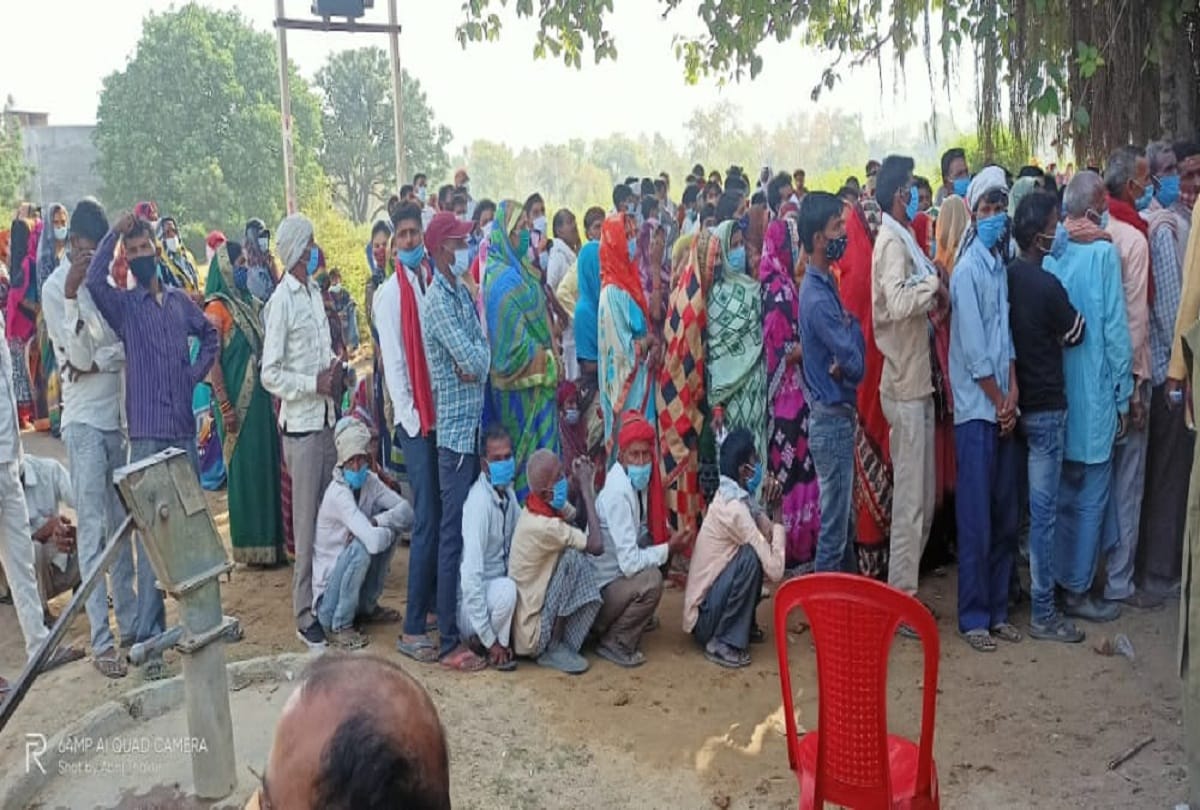 Employees are not prepared for third phase of UP Panchayat election.