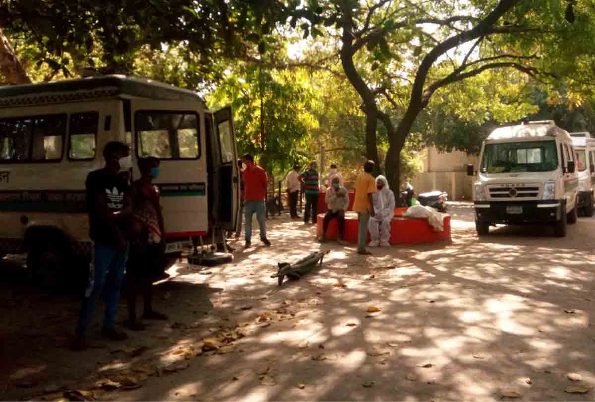 Corona: No beds in hospitals, no place for funerals, dead bodies came on Saturday, last rites till Sunday