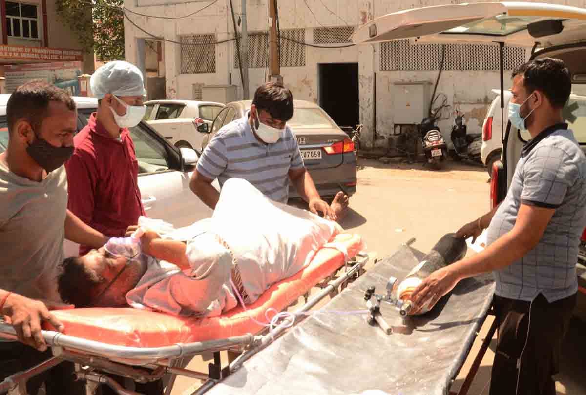 Thieves active in oxygen plants, stealing patients' oxygen cylinders