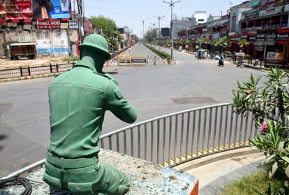 Allahabad: Administration's barricading will be removed from 148 areas of the city on Monday