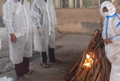 People waiting for hours for cremation of dead Bodies in Sonipat