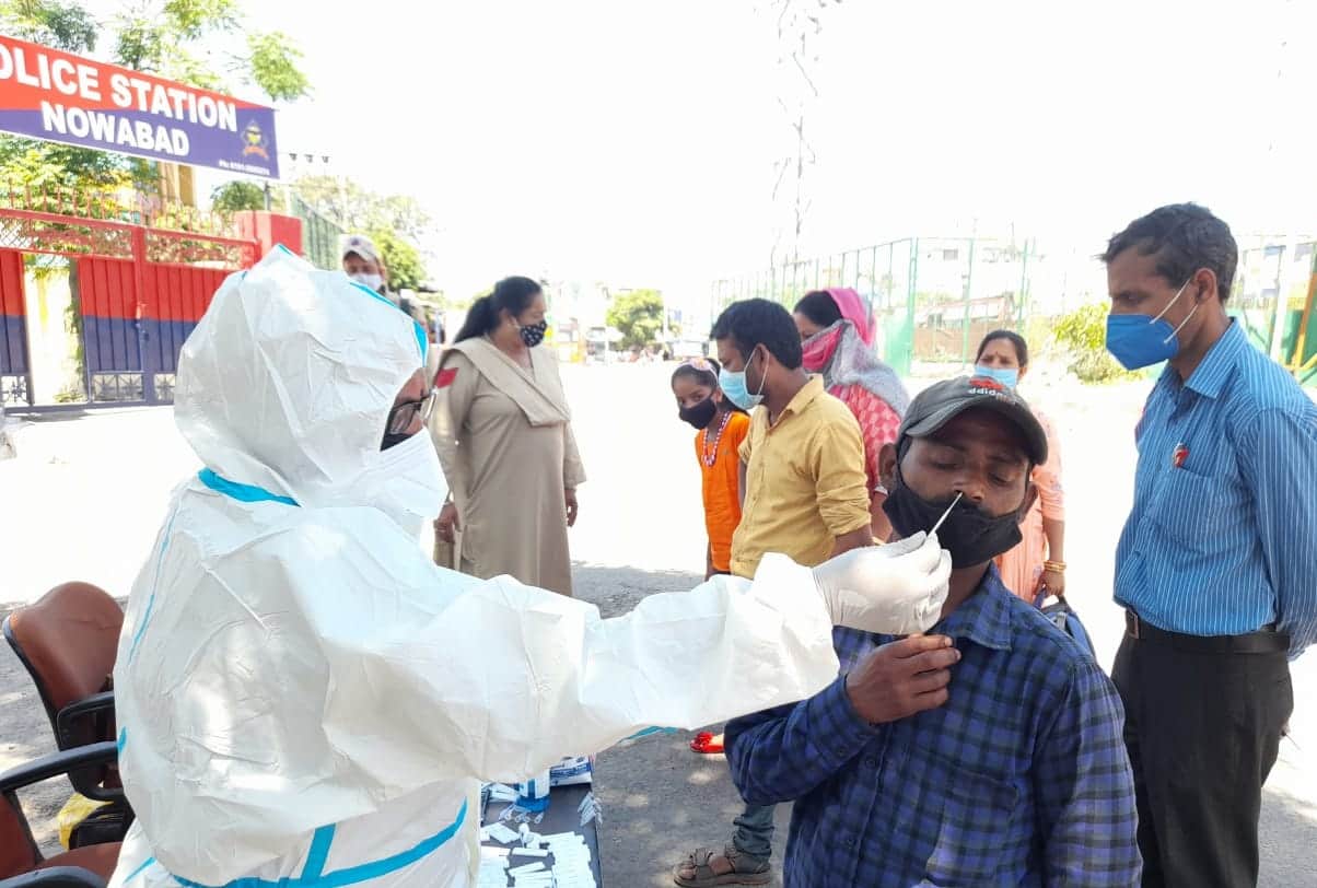 Corona in Jammu and Kashmir: Schools and skill development centers will open for vaccinated staff, students from August