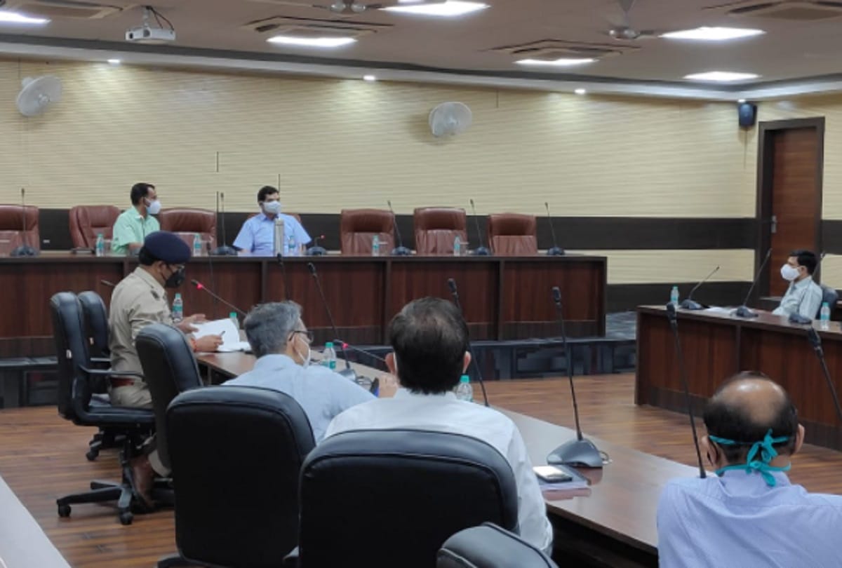 Varanasi: 1000-bed temporary hospital to be built in Baikunth stadium