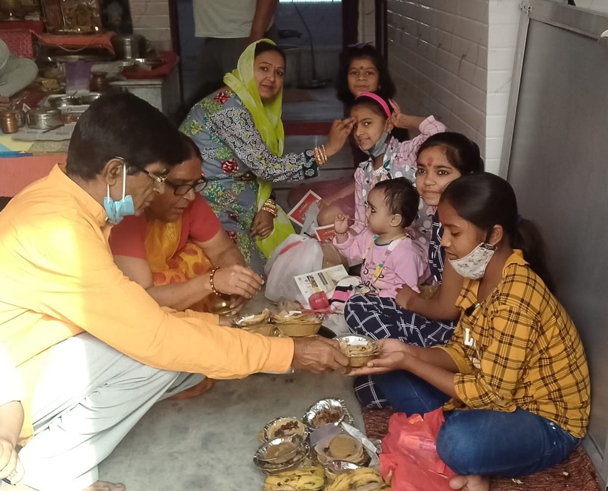 Worshiped Mahagauri and passed the fast