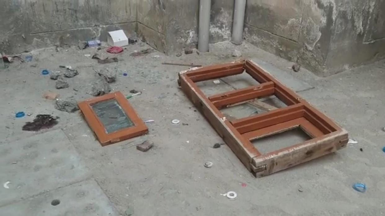 Gangster dies after falling from roof under police scandal