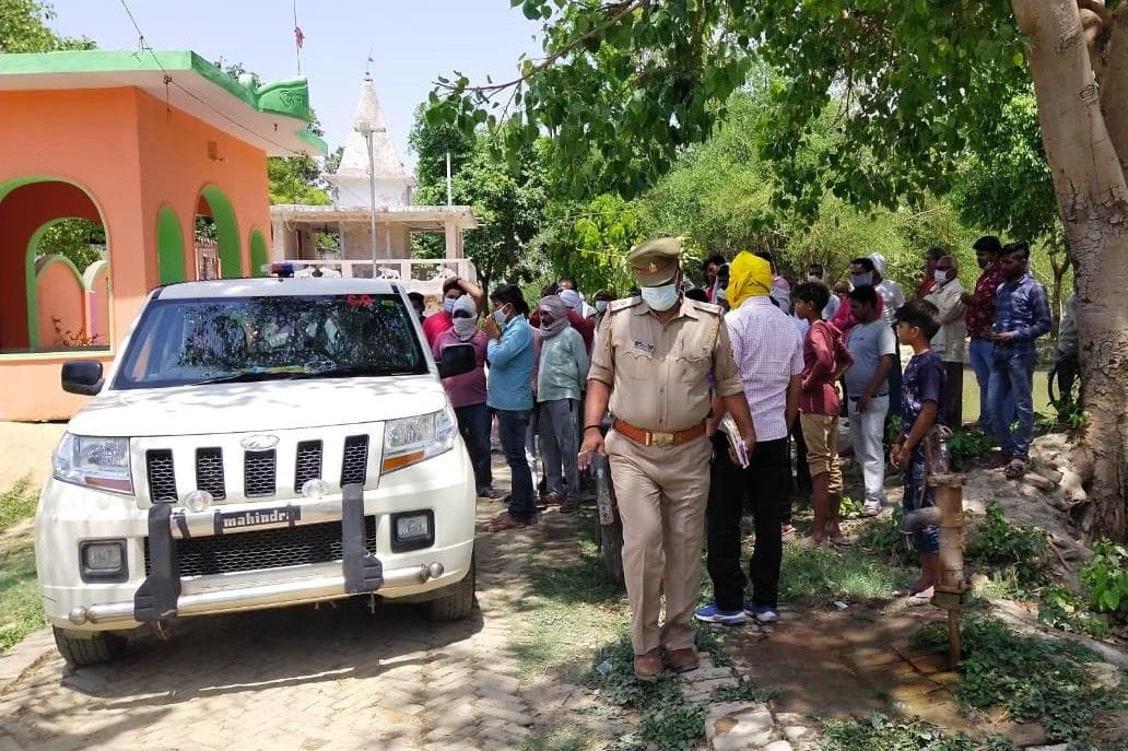 Anarchists damaged Shiva statue