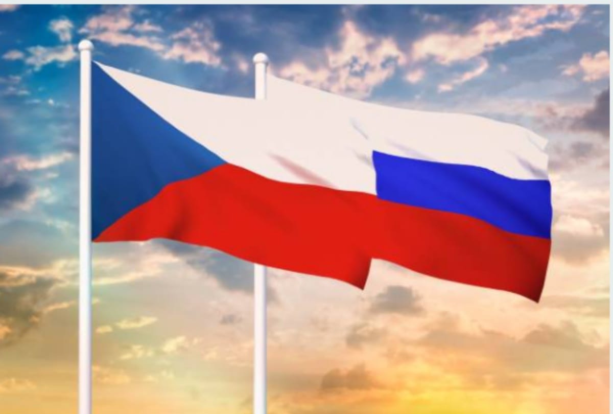 Russia calls independent election watchdog a foreign agent