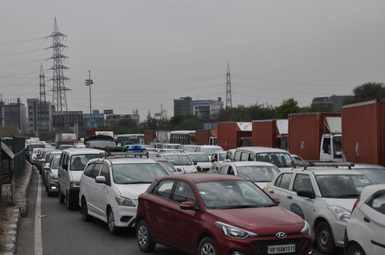 Road going to Delhi filled with vehicles