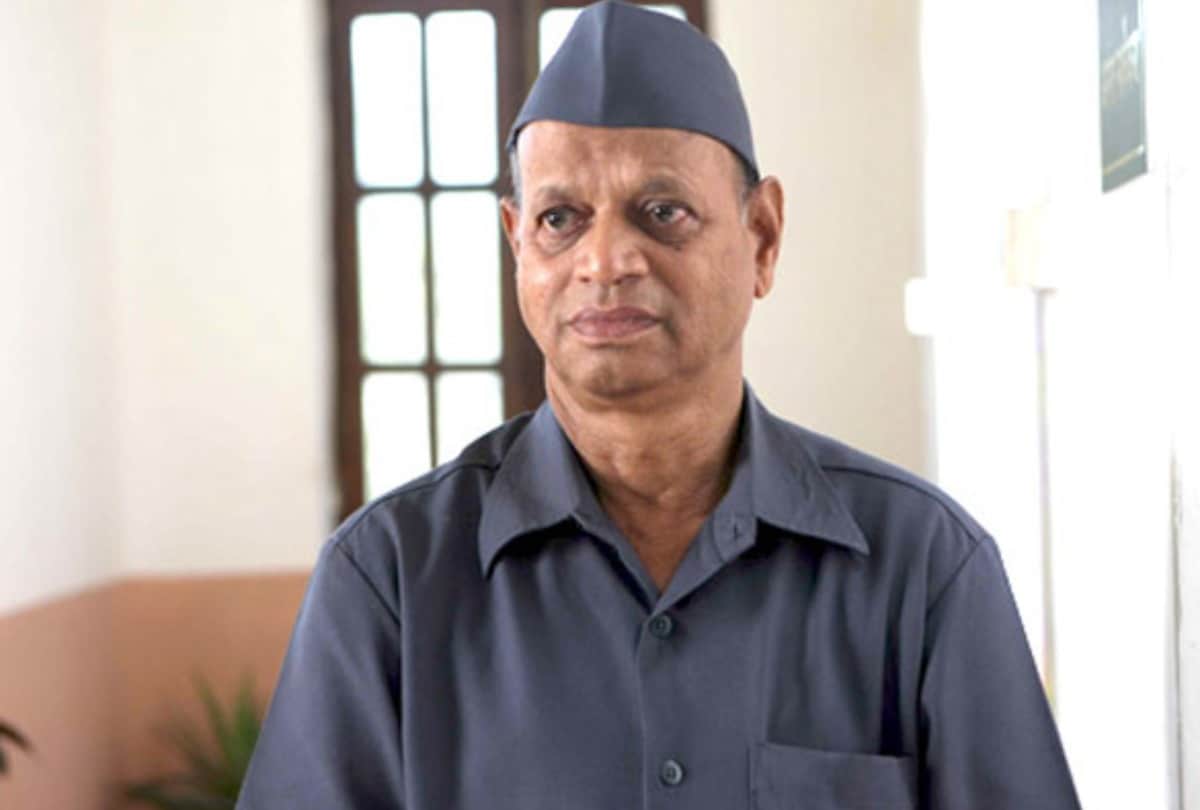 Kishore Nandlaskar Died Due To Covid 19 And Sushant Singh Biopic Delhi HC Issued Notice To Makers On Plea By Actor Father