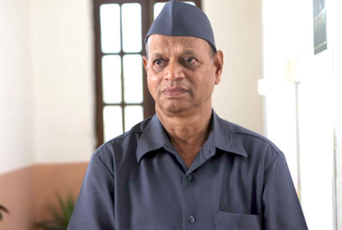 Kishore Nandlaskar Died Due To Covid 19 And Sushant Singh Biopic Delhi HC Issued Notice To Makers On Plea By Actor Father