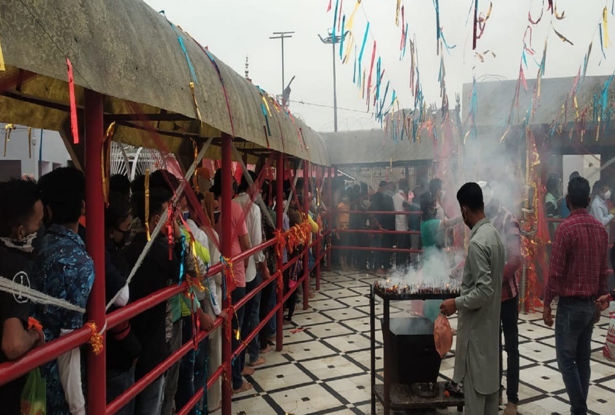 Jammu-Kashmir: Devotees visit bawe walli mata temple on the eve of ashtami