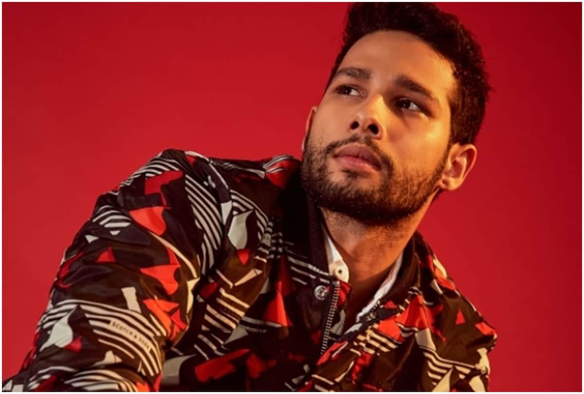 Gully Boy Actor Siddhant Chaturvedi Recites Poem On Situations Of Coronavirus Pandemic
