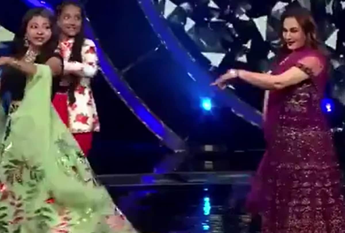 Indian Idol 12 Jaya Prada Actress Perform On Her Hit Song Dhapli Wale